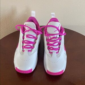 Nike Kids Sneakers in Pink and White
